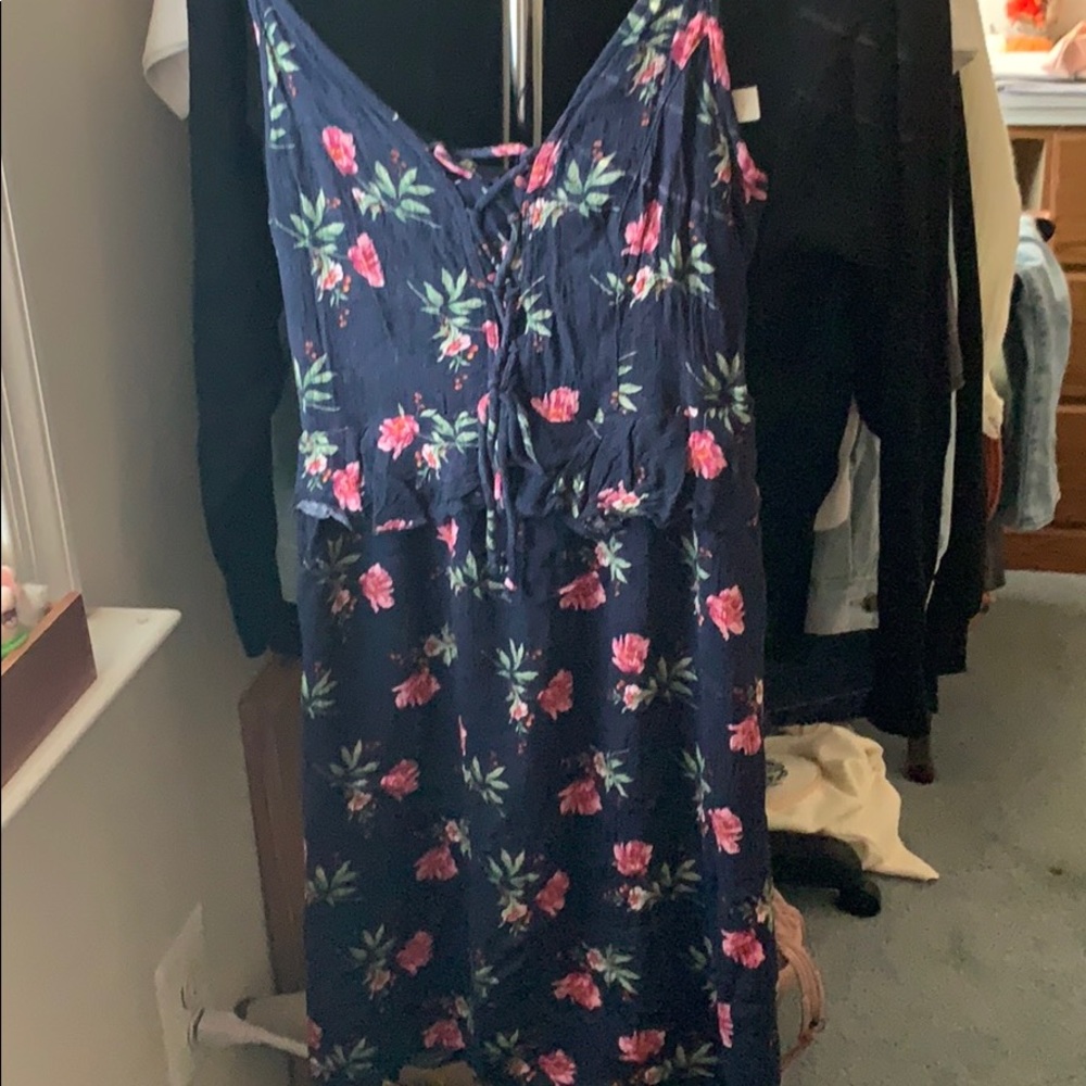 American Eagle navy floral dress